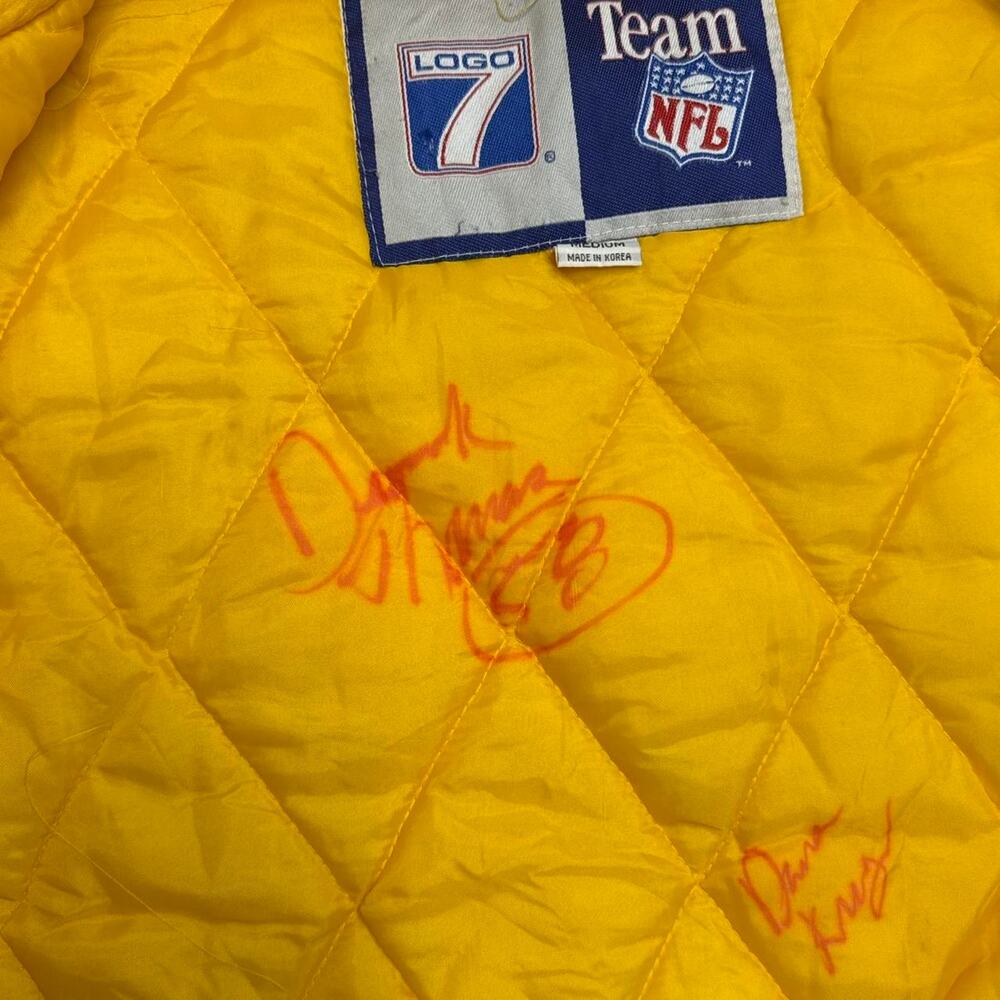 Vintage 1998 Chiefs Logo 7 Signed Jacket Derrick Thomas Tony Gonzalez Size M NFL - Picture 3 of 10